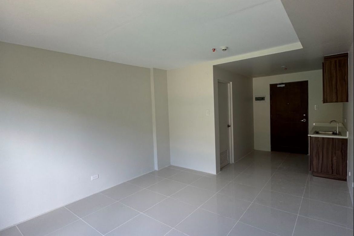 Condo for Sale in Crosswinds, Iruhin West, Tagaytay, Cavite – photo 3