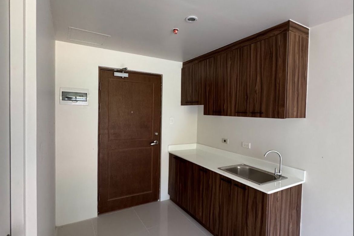 Condo for Sale in Crosswinds, Iruhin West, Tagaytay, Cavite – photo 6