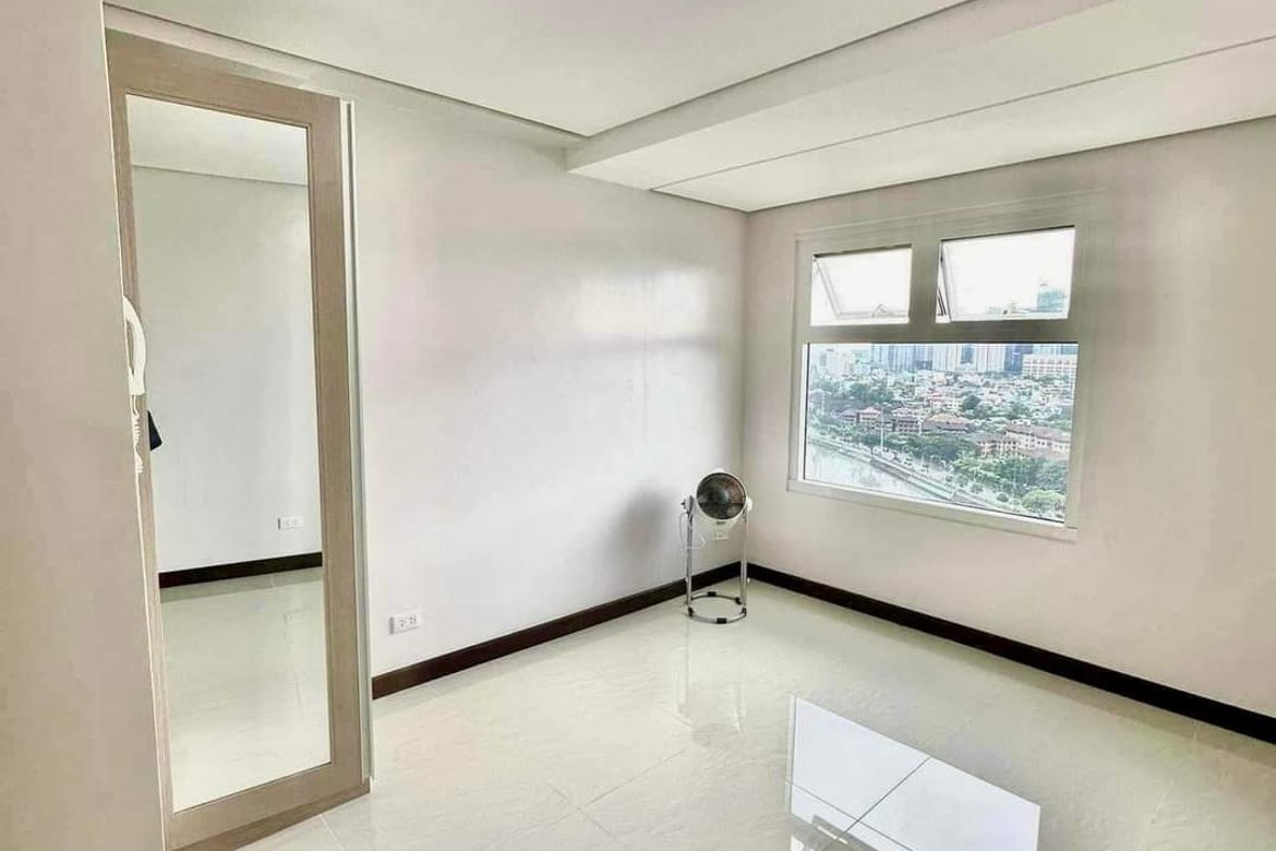 Condo for Sale in Gateway Regency Studios, Barangka Ilaya, Mandaluyong, Metro Manila near MRT-3 Boni – photo 6
