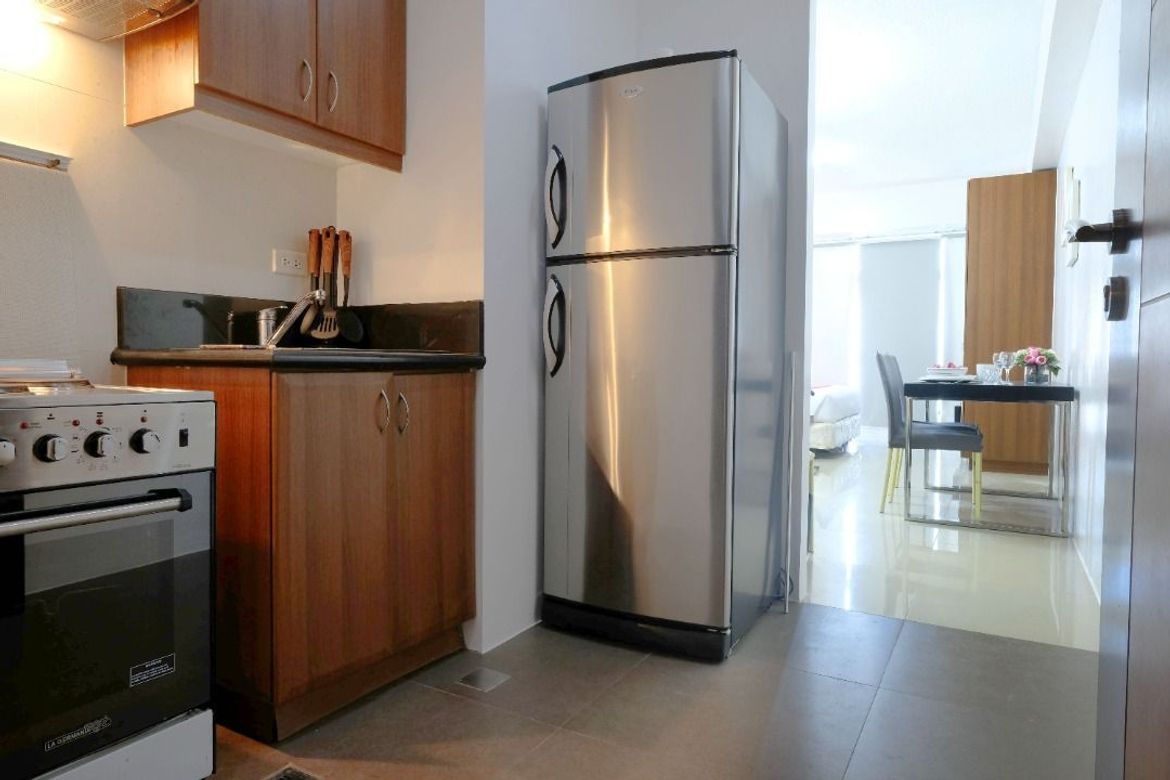 Condo for Sale in Greenbelt Chancellor, San Lorenzo, Makati City – photo 7