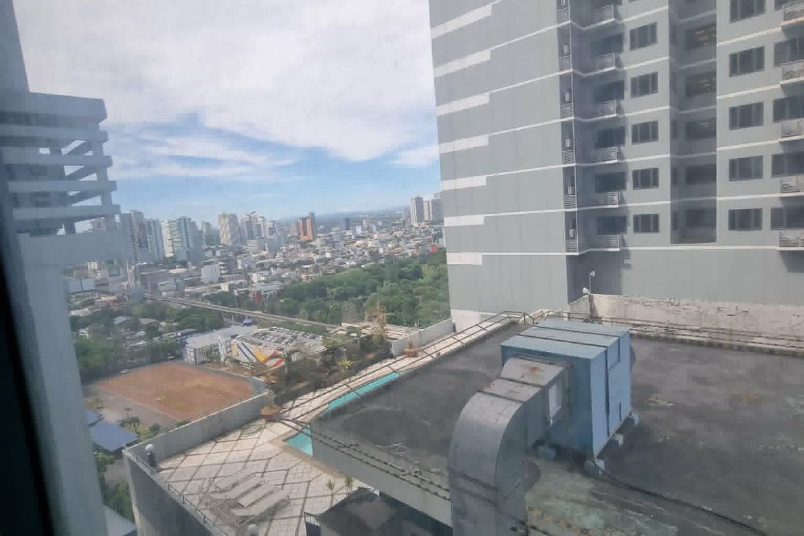 Condo for Sale in Greenhills, San Juan, Metro Manila near MRT-3 Santolan – photo 8