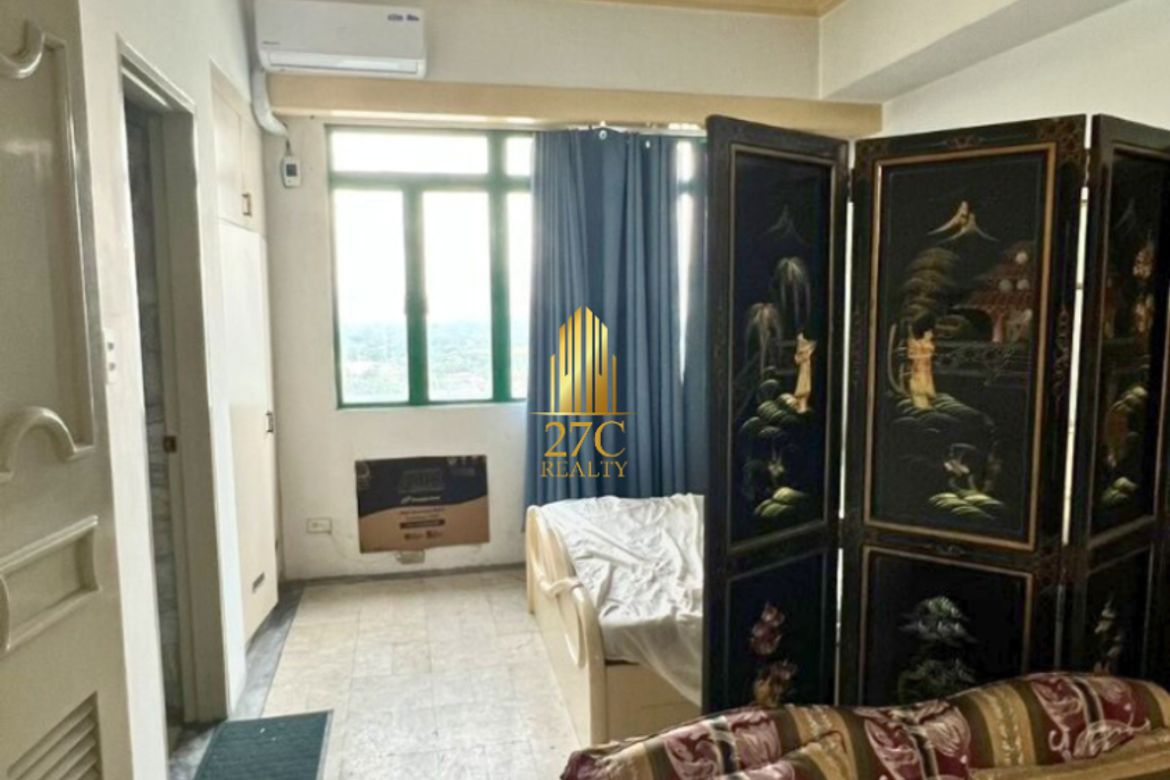 Condo for Sale in Greenhills, San Juan, Metro Manila near MRT-3 Santolan – photo 2