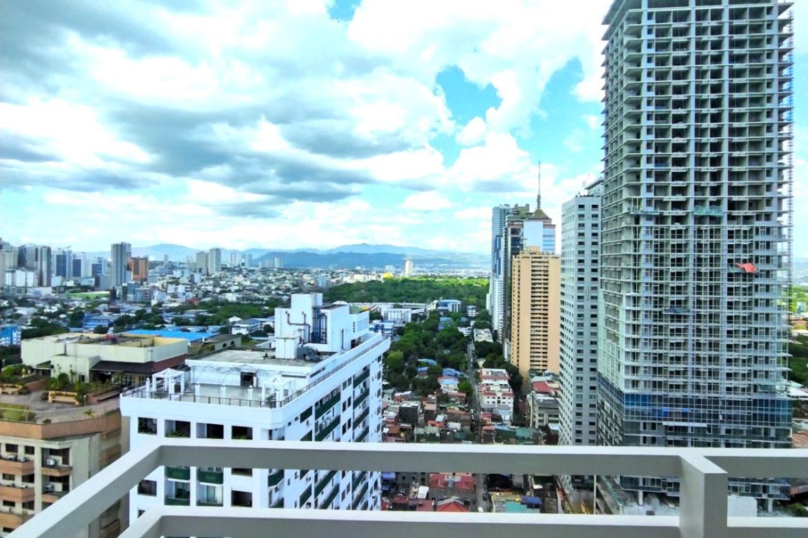 Condo for Sale in Greenhills, San Juan, Metro Manila near MRT-3 Santolan – photo 7