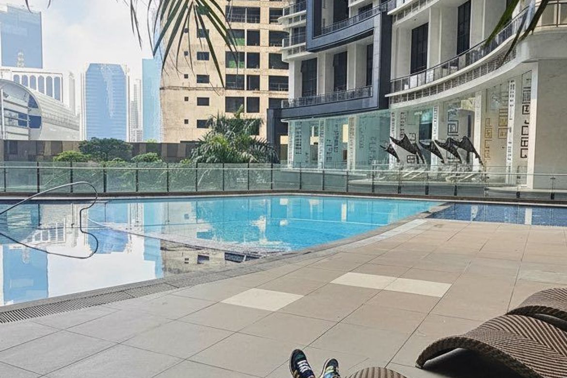 Condo for Sale in Knightsbridge Residences, Poblacion, Makati City – photo 9