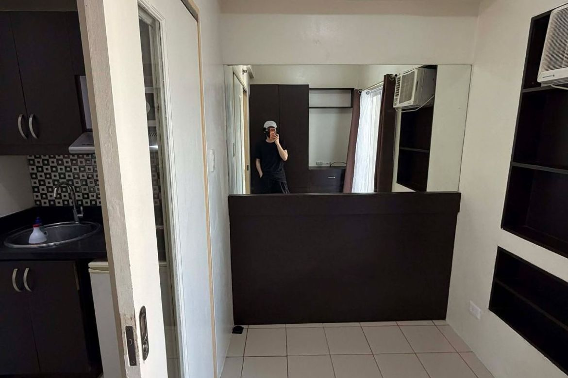 Condo for Sale in Laureano di Trevi Tower, Pio Del Pilar, Makati, Metro Manila near MRT-3 Magallanes – photo 7