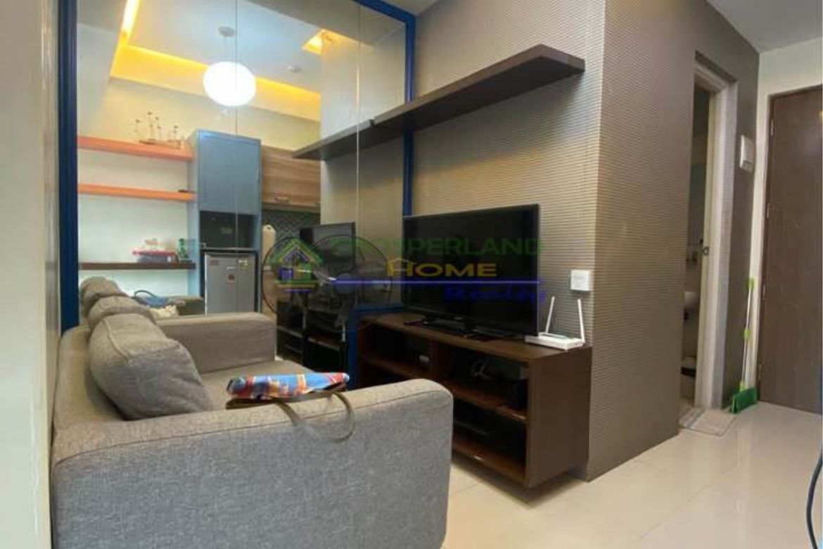 Condo for Sale in Manila, Metro Manila near LRT-2 Legarda