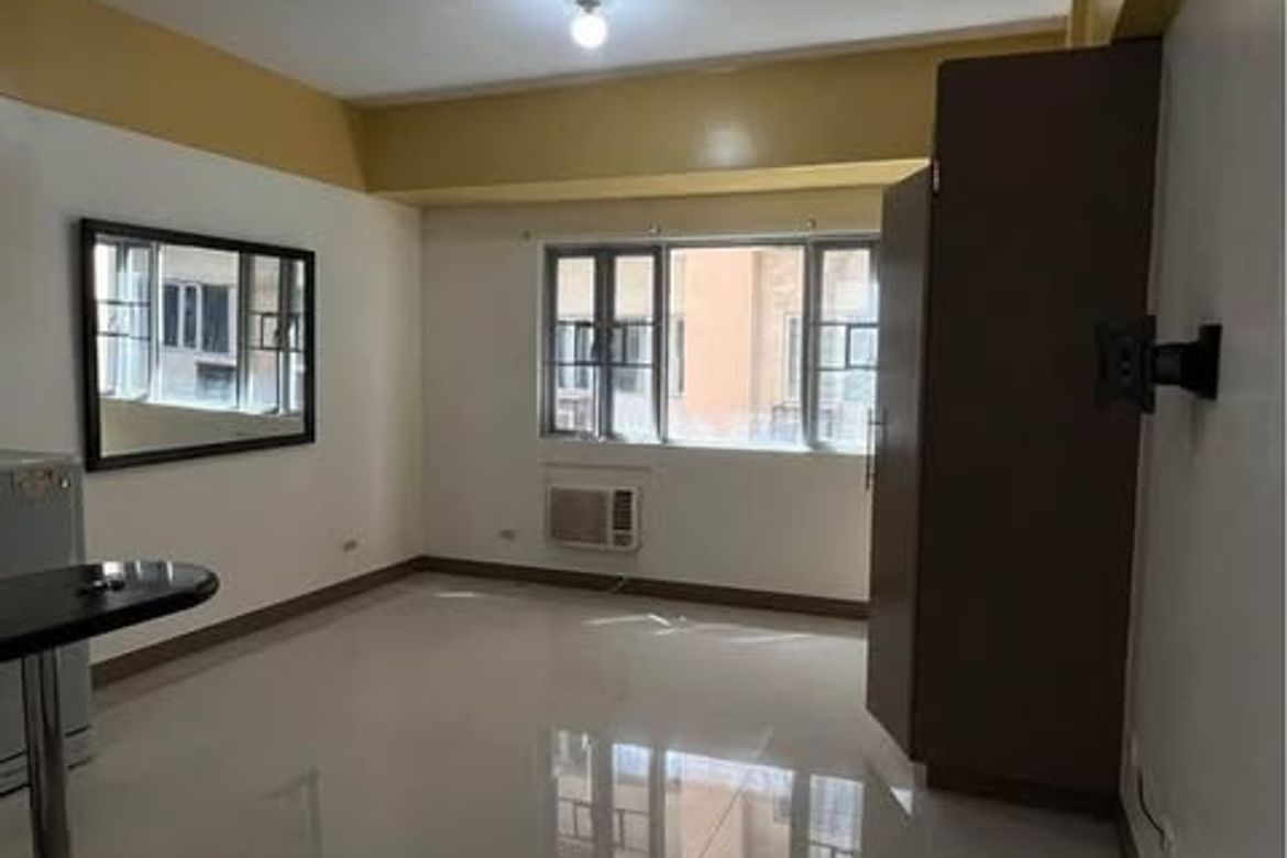 Condo for Sale in McKinley Hill, Taguig, Metro Manila