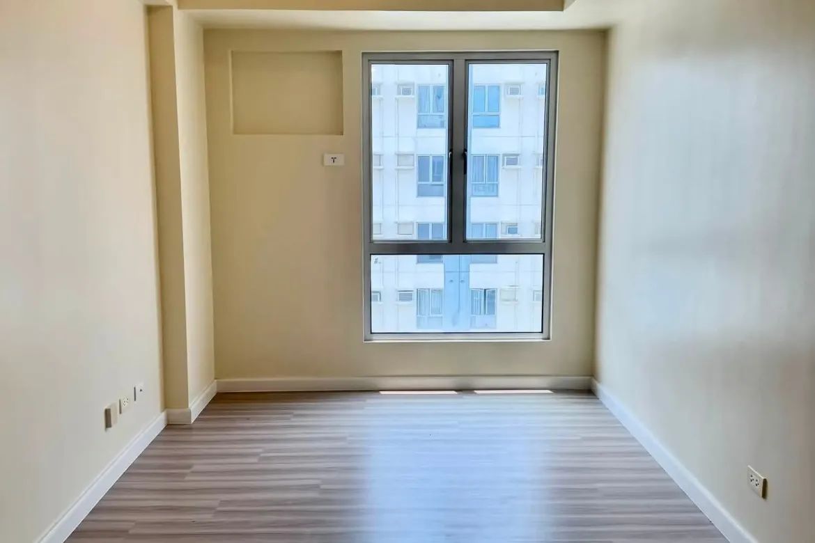 Condo for Sale in Park Cascades at Arca South, Western Bicutan, Taguig, Metro Manila – photo 2