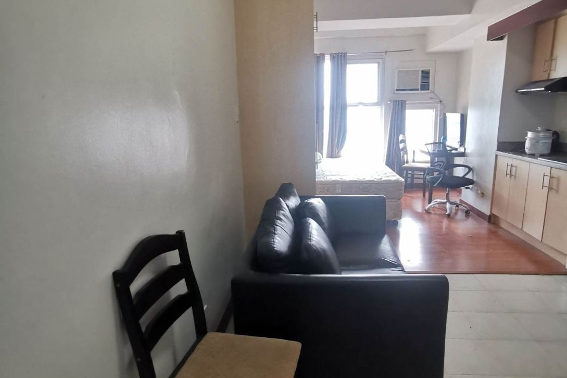 Condo for Sale in Paseo De Roces, Pio Del Pilar, Makati, Metro Manila – photo 4