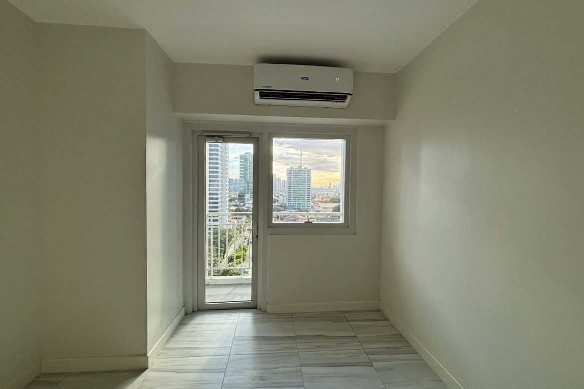 Condo for Sale in Pineda, Pasig, Metro Manila – photo 2