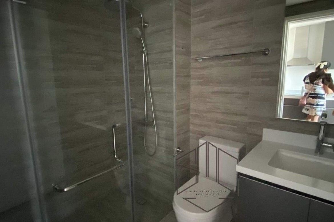 Condo for Sale in Poblacion, Makati, Metro Manila – photo 6
