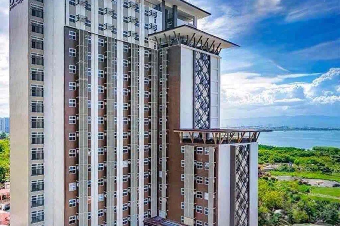 Condo for Sale in Punta Engaño, Lapu-Lapu, Cebu – photo 2