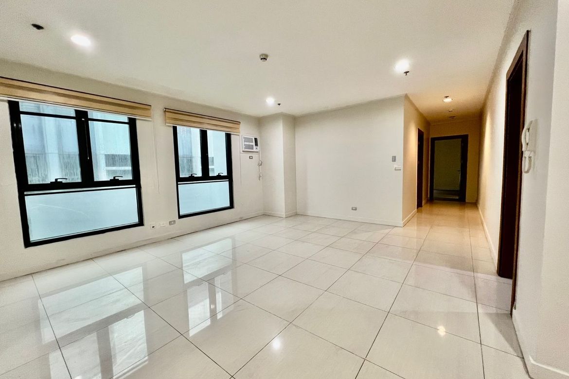Condo for Sale in San Antonio, Pasig, Metro Manila near MRT-3 Ortigas