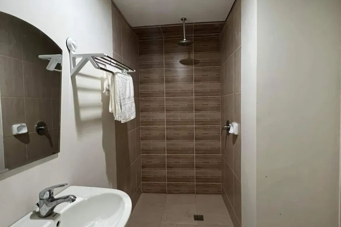 Condo for Sale in San Martin de Porres, Quezon City, Metro Manila near MRT-3 Araneta Center-Cubao – photo 4