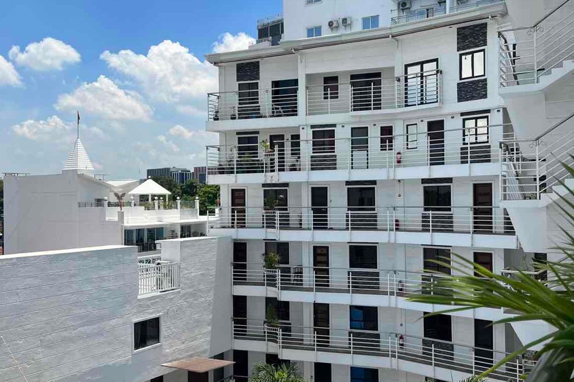 Condo for Sale in Santo Rosario, Angeles, Pampanga