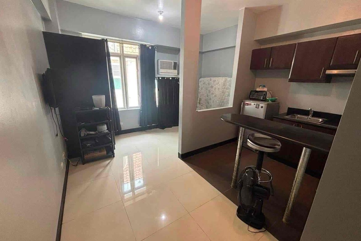 Condo for Sale in Stamford Executive Residences, Bagong Tanyag, Taguig, Metro Manila
