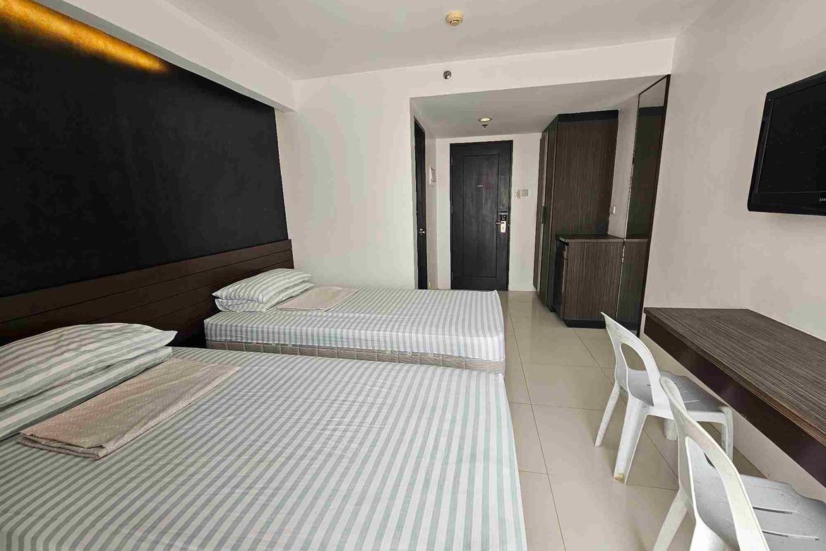 Condo for Sale in Subangdaku, Mandaue, Cebu – photo 2