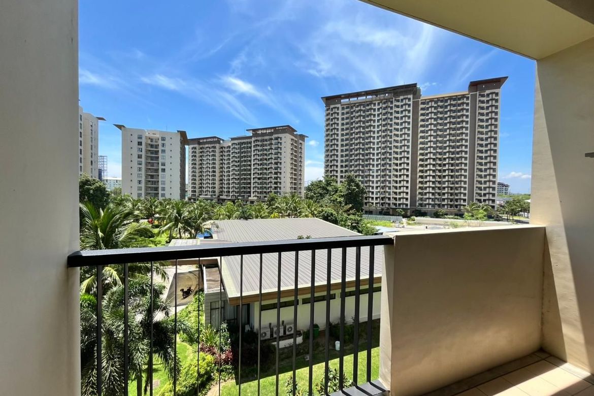 Condo for Sale in Sucat, Muntinlupa, Metro Manila – photo 3