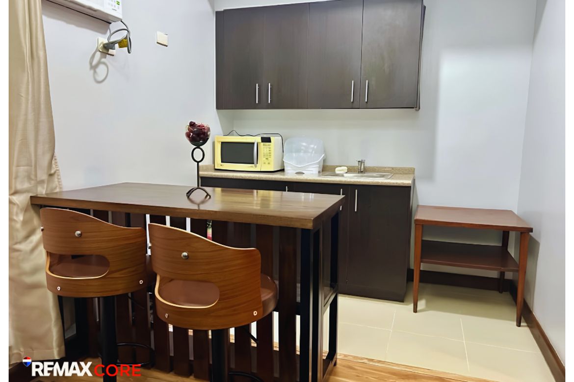 Condo for Sale in Sucat, Muntinlupa, Metro Manila – photo 7