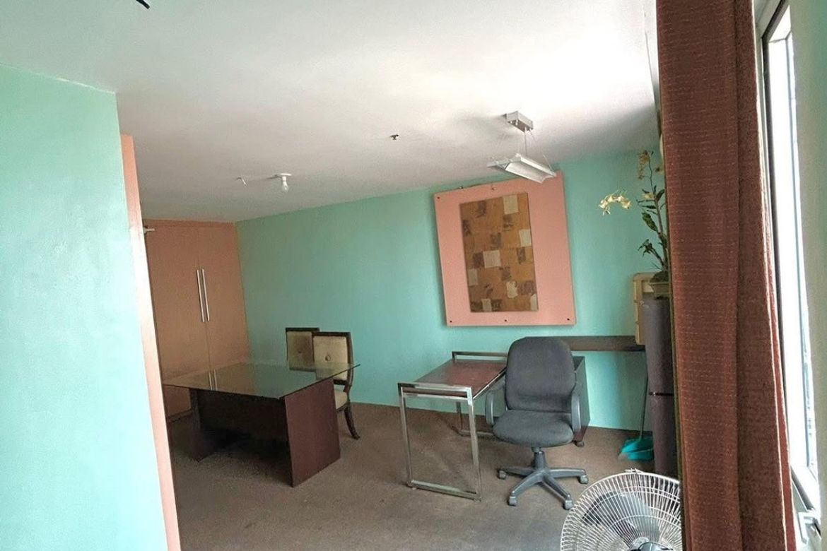 Condo for Sale in Swire Elan Suites, Greenhills, San Juan, Metro Manila near MRT-3 Santolan