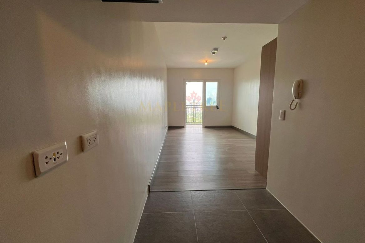 Condo for Sale in The Connor at Greenhills, Greenhills, San Juan, Metro Manila near MRT-3 Santolan – photo 4