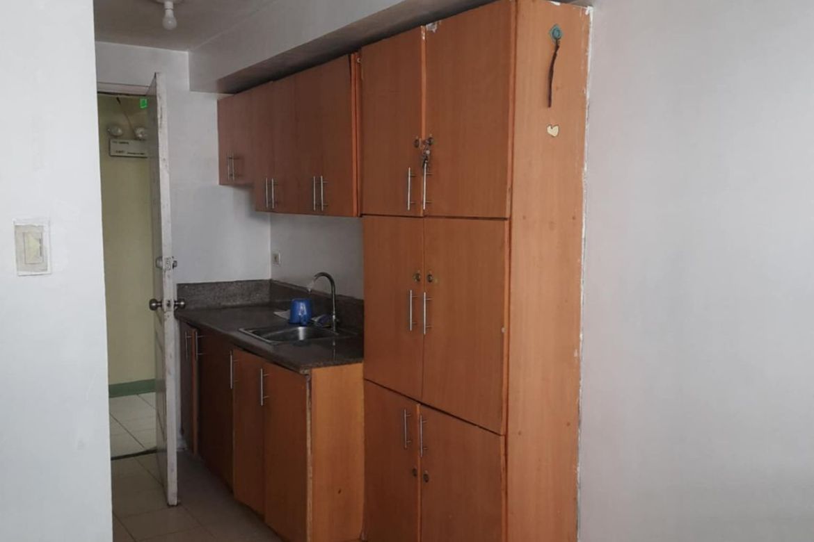 Condo for Sale in The Grand Towers Manila, Malate, Manila, Metro Manila near LRT-1 Vito Cruz – photo 6