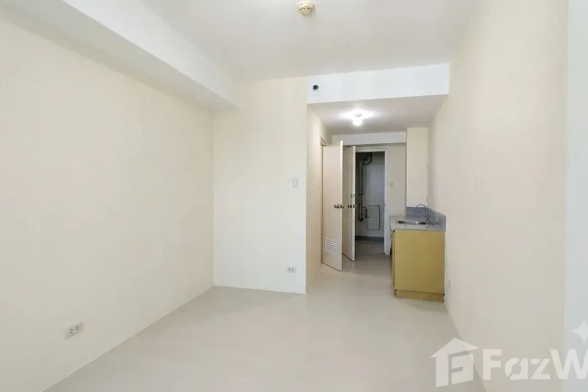 Condo for Sale in The Grand Towers Manila, Malate, Manila, Metro Manila near LRT-1 Vito Cruz – photo 2