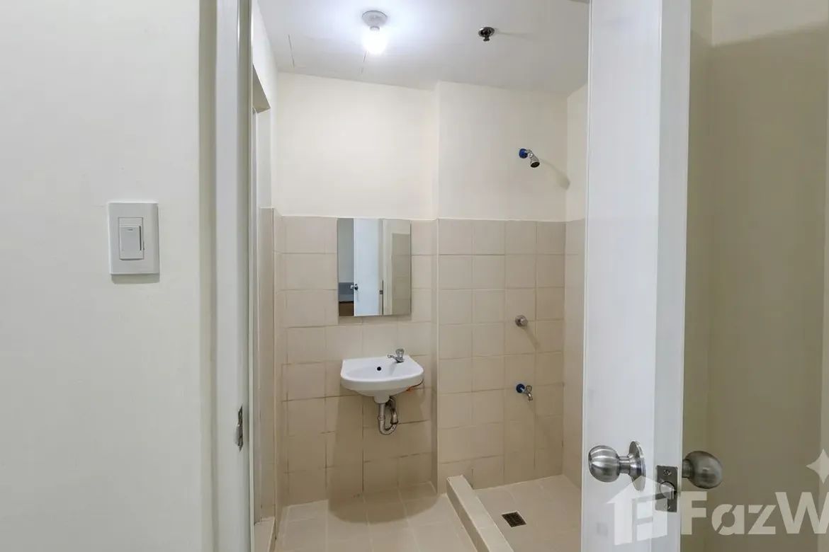 Condo for Sale in The Grand Towers Manila, Malate, Manila, Metro Manila near LRT-1 Vito Cruz – photo 3