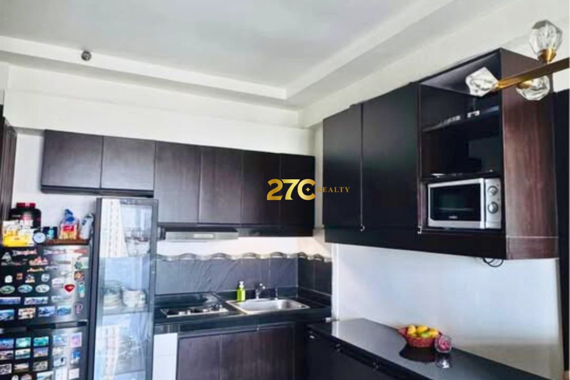 Condo for Sale in The Malayan Plaza, San Antonio, Pasig, Metro Manila near MRT-3 Ortigas – photo 8