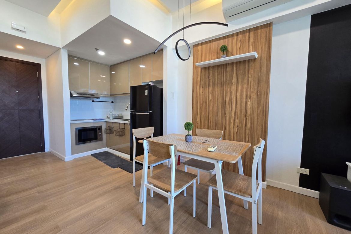 Condo for Sale in The St. Francis Shangri-La Place, Wack-Wack Greenhills, Mandaluyong, Metro Manila near MRT-3 Shaw Boulevard – photo 5