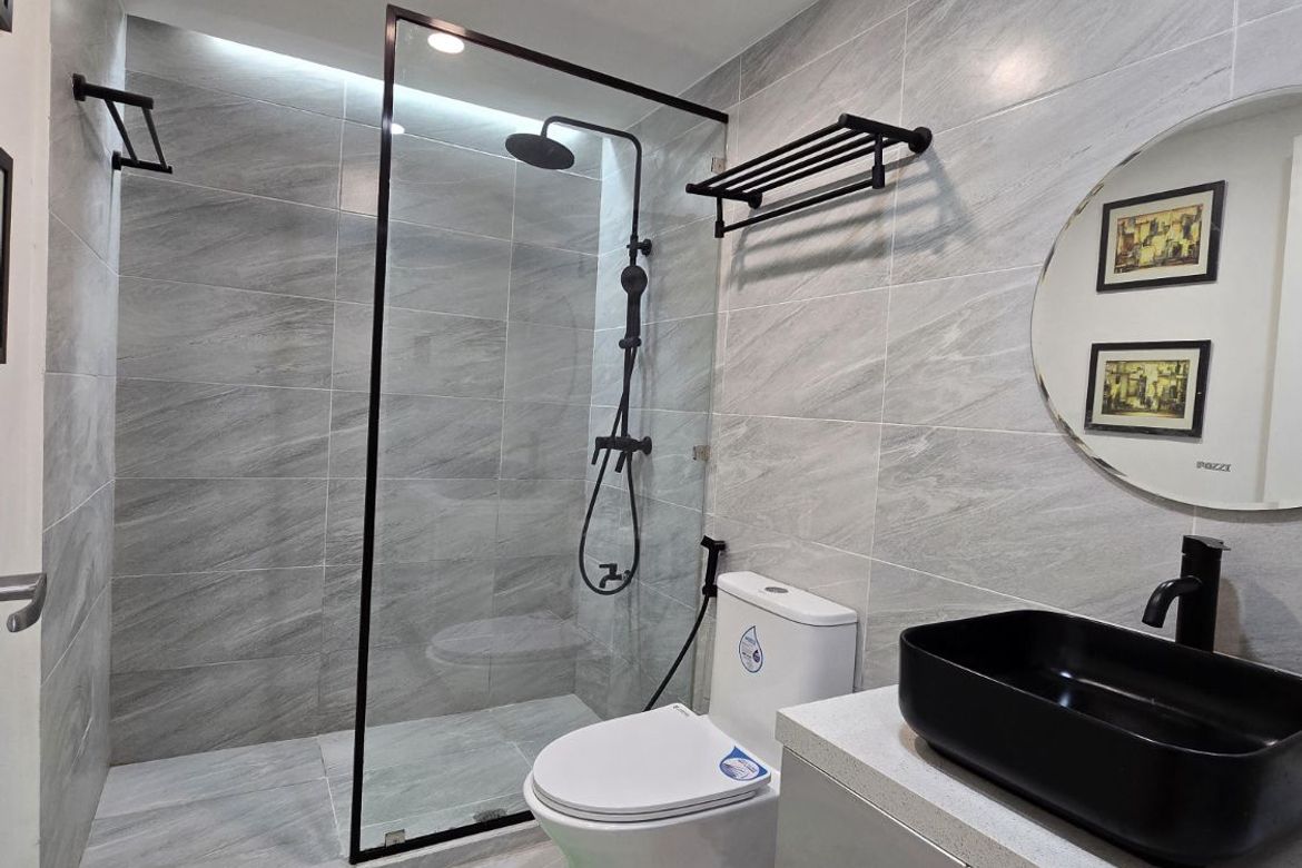Condo for Sale in The St. Francis Shangri-La Place, Wack-Wack Greenhills, Mandaluyong, Metro Manila near MRT-3 Shaw Boulevard – photo 8