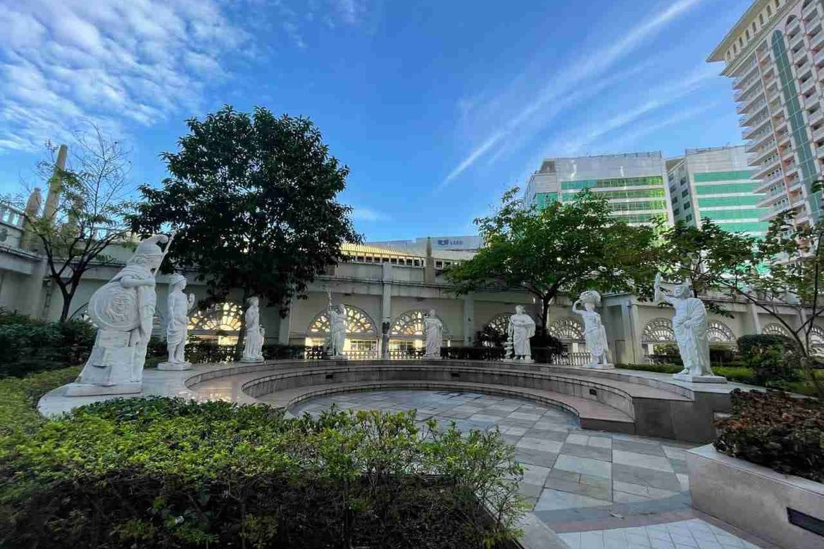 Condo for Sale in The Venice Luxury Residences, McKinley Hill, Taguig, Metro Manila – photo 3