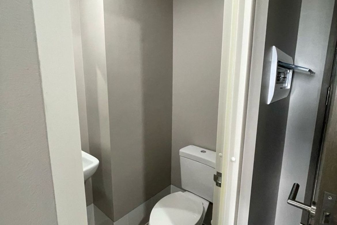 Condo for Sale in Torre Lorenzo Loyola, Loyola Heights, Quezon City, Metro Manila near LRT-2 Katipunan – photo 3