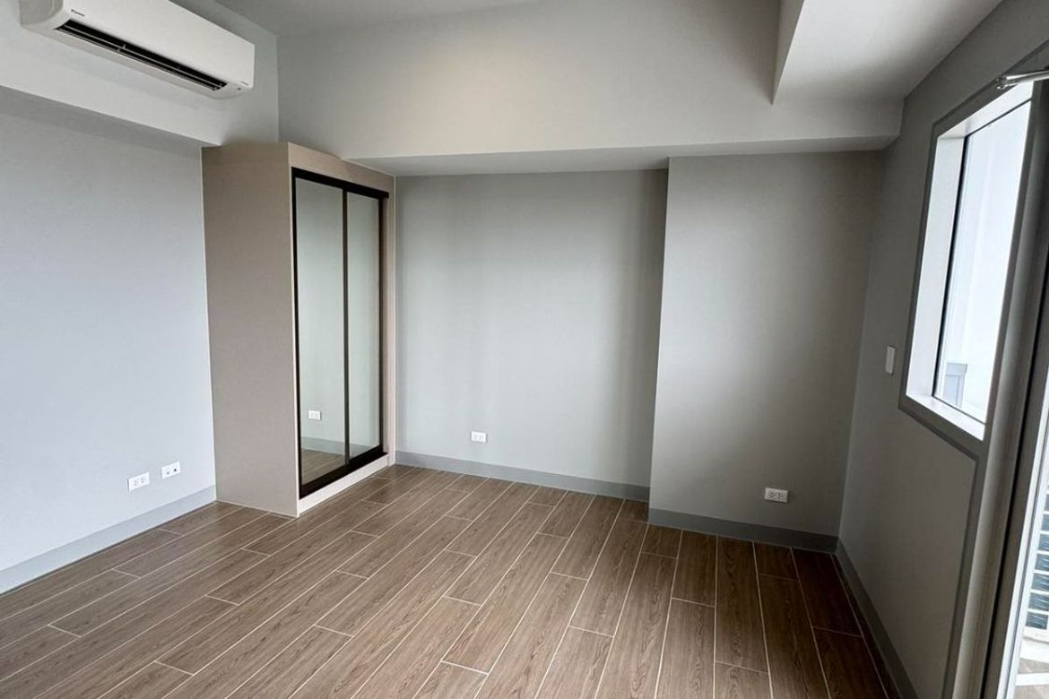 Condo for Sale in Uptown Arts Residence, BGC, Taguig, Metro Manila – photo 3