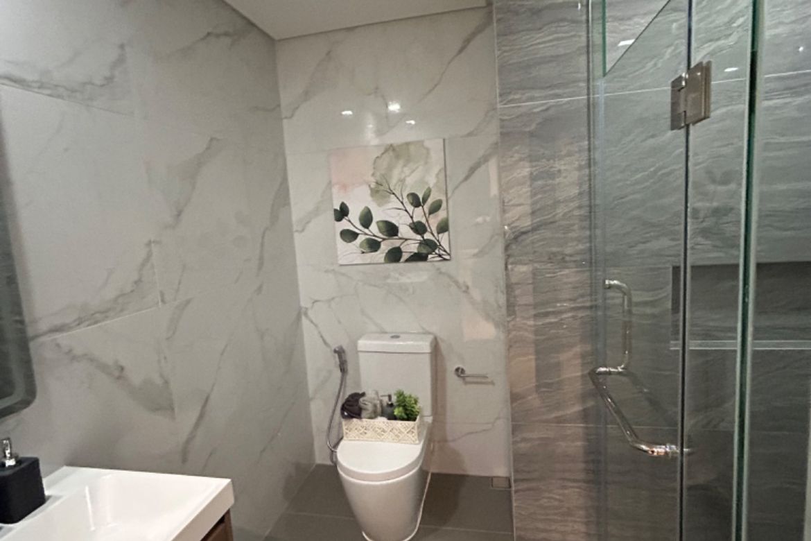 Condo for Sale in Uptown Modern, BGC, Taguig – photo 9