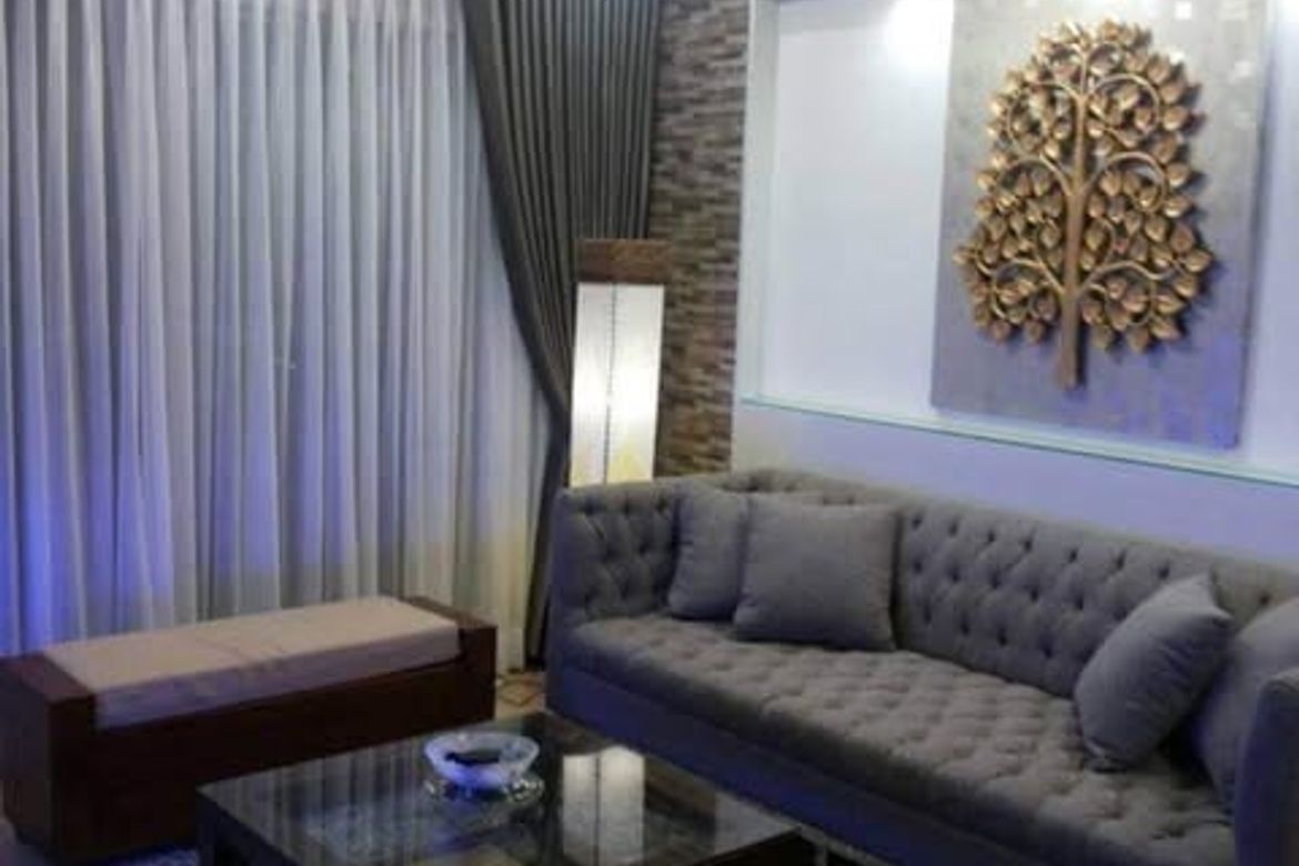 Condo for Sale in Wack-Wack Greenhills, Mandaluyong, Metro Manila near MRT-3 Shaw Boulevard