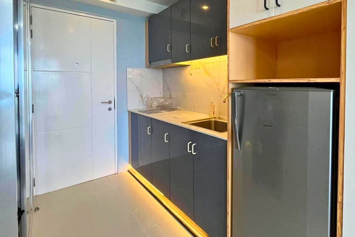 Condo for Sale in Wind Residences, Maharlika West, Tagaytay, Cavite – photo 4
