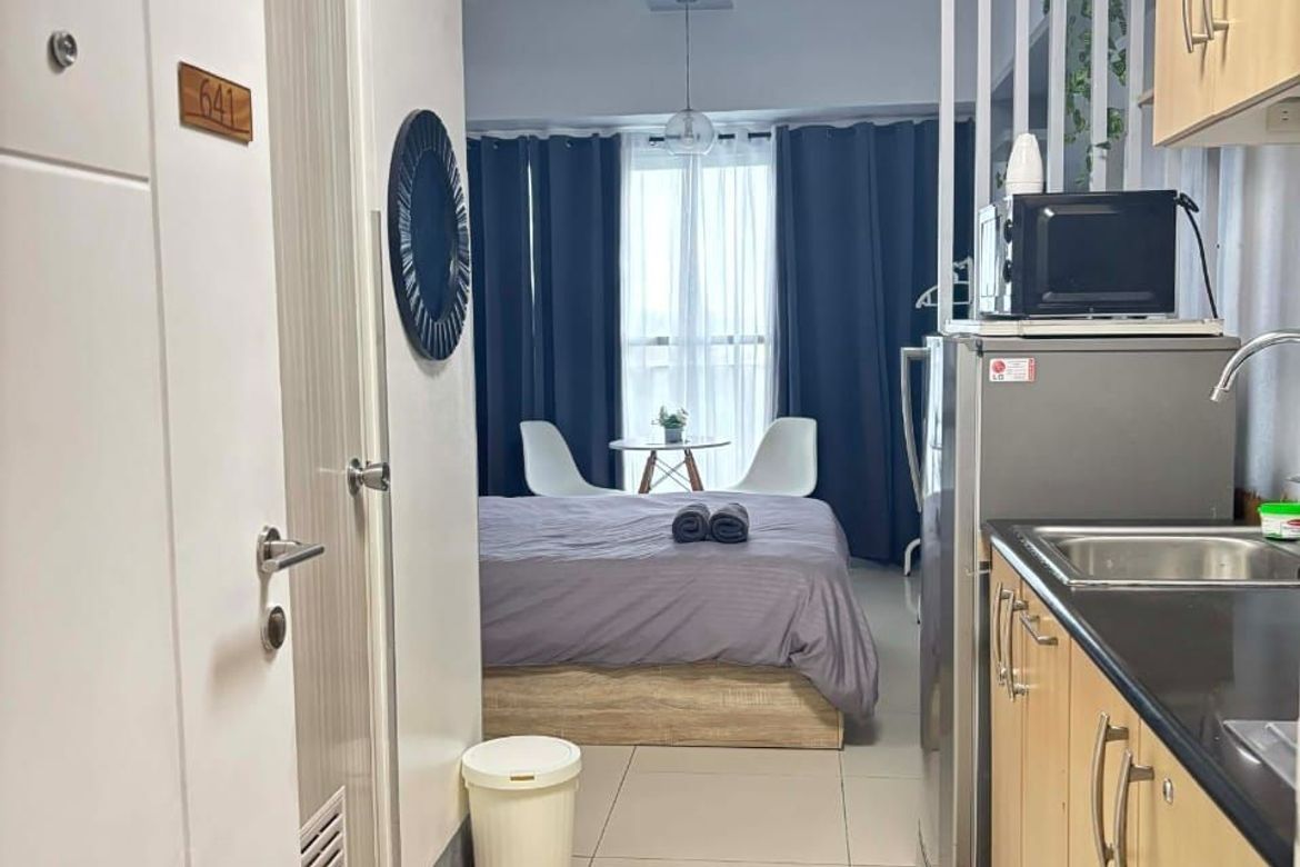 Condo for Sale in Wind Residences, Maharlika West, Tagaytay, Cavite