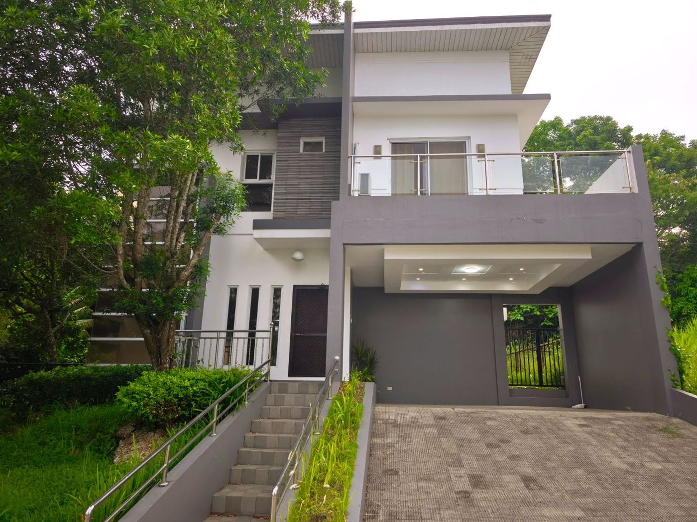 Fully Furnished 4-Bedroom House and Lot for Sale in Casa Francisco, Tagaytay City, Cavite