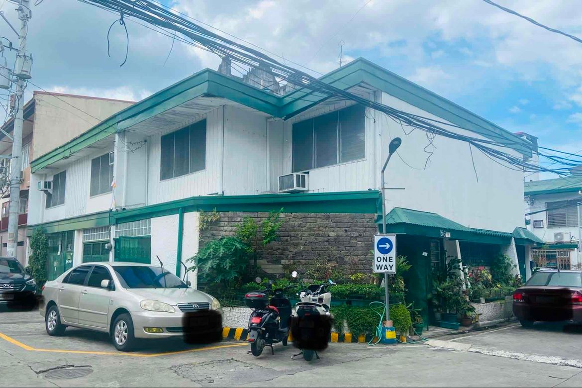 House for Sale in Barangay 70, Pasay, Metro Manila near LRT-1 Libertad – photo 2