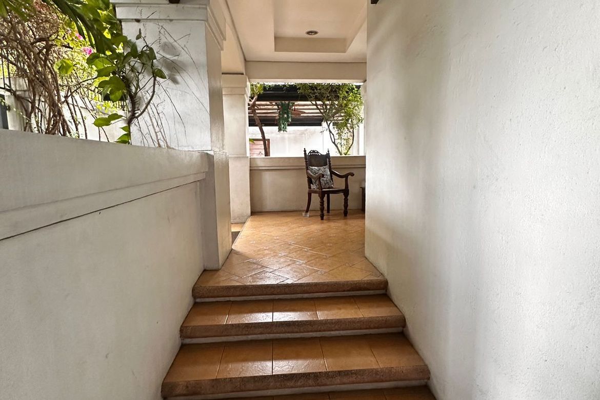 House for Sale in Barangka Ilaya, Mandaluyong, Metro Manila near MRT-3 Boni – photo 5
