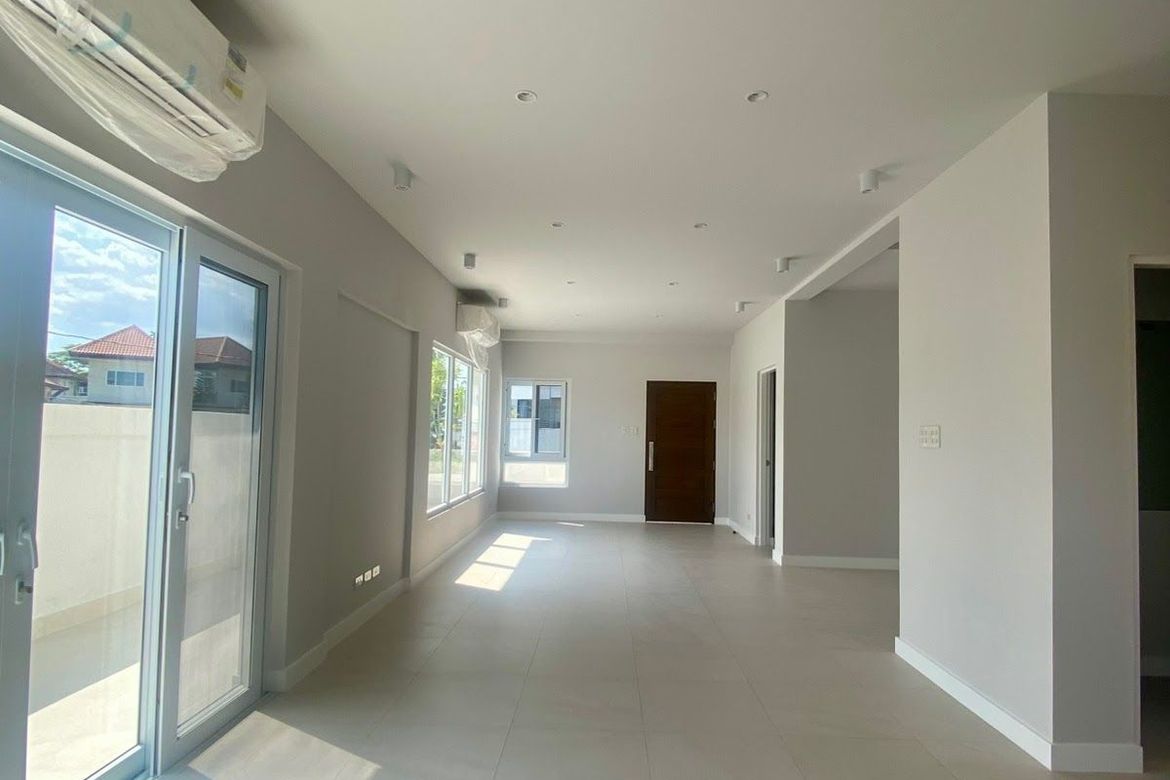 House for Sale in Bayanan, Bacoor, Cavite