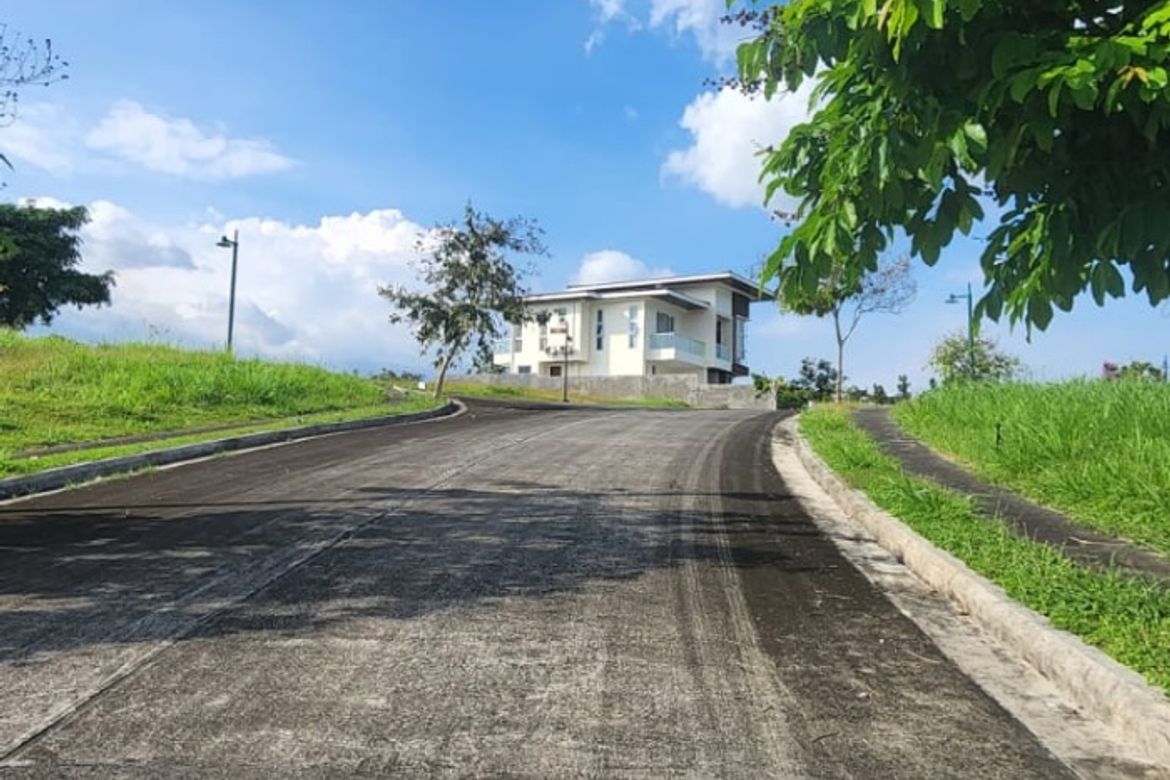 House for Sale in Cabilang Baybay, Carmona, Cavite – photo 5