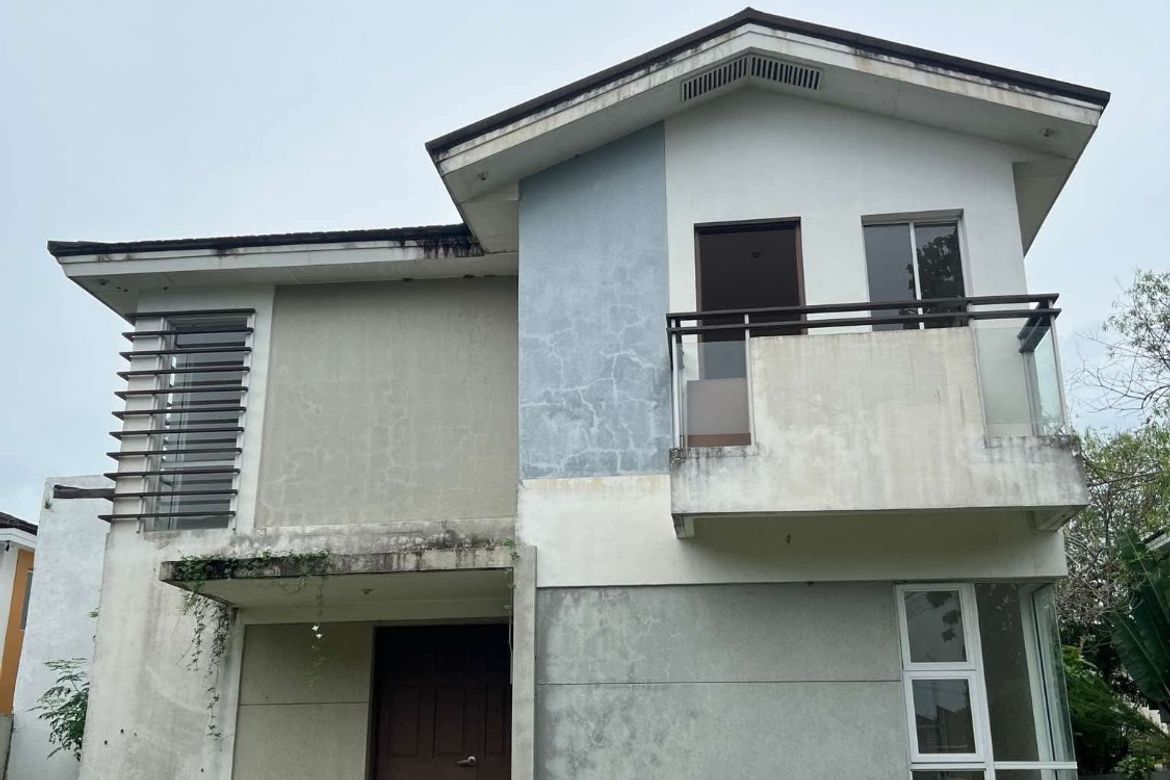 House for Sale in Canlubang, Calamba, Laguna