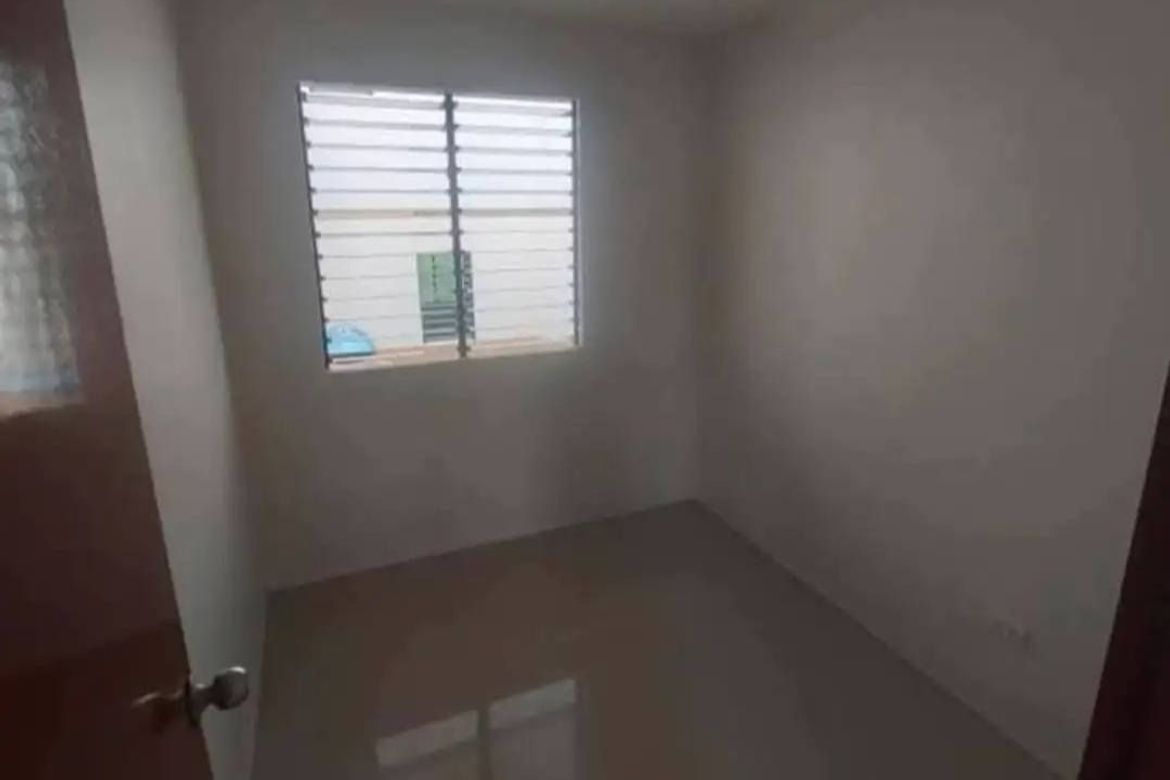 House for Sale in Central Poblacion, Naga, Cebu – photo 3