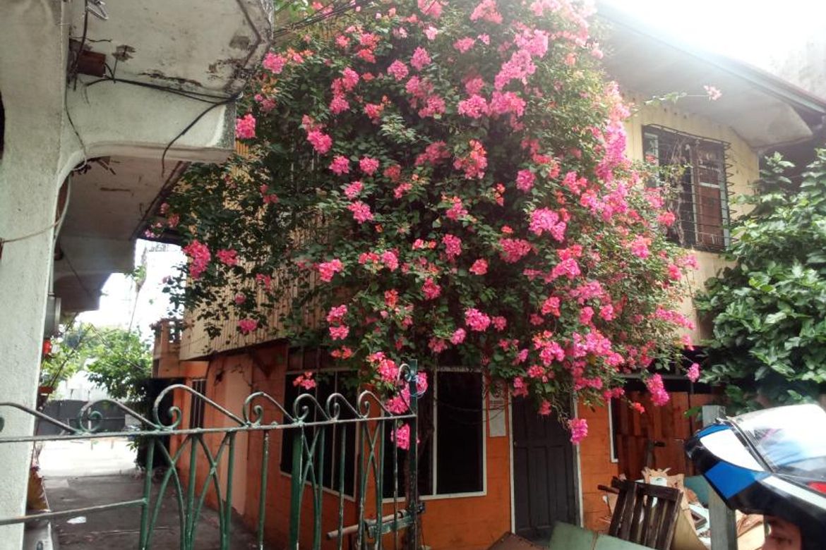 House for Sale in Ermitaño, San Juan, Metro Manila near LRT-2 Gilmore