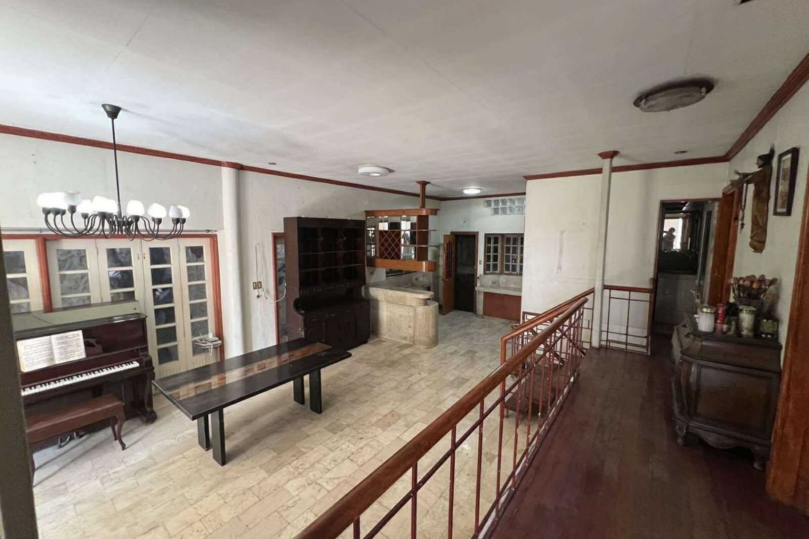 House for Sale in Kapitolyo, Pasig, Metro Manila – photo 2