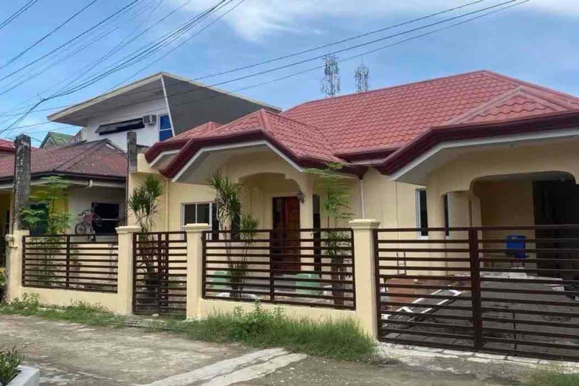 House for Sale in Lawaan I, Talisay, Cebu