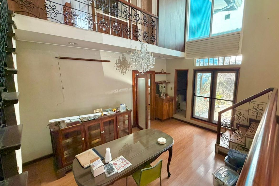 House for Sale in Little Baguio, San Juan, Metro Manila – photo 4