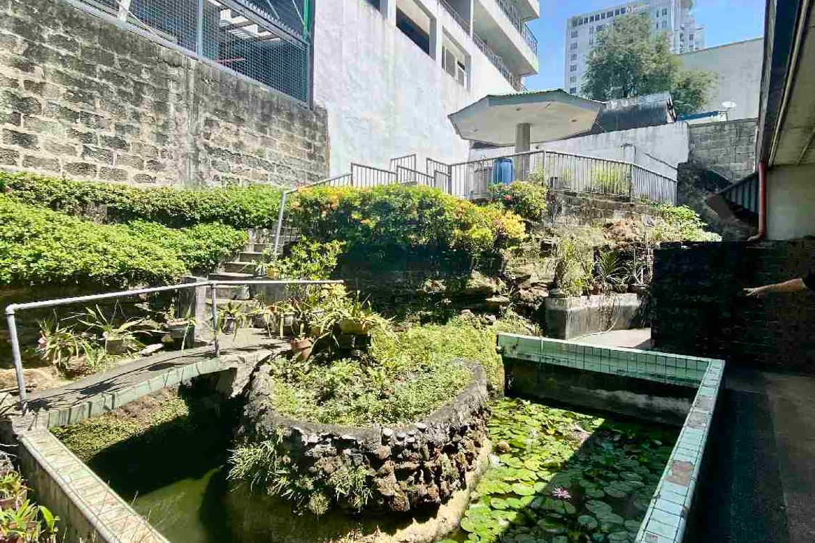 House for Sale in Little Baguio, San Juan, Metro Manila – photo 7
